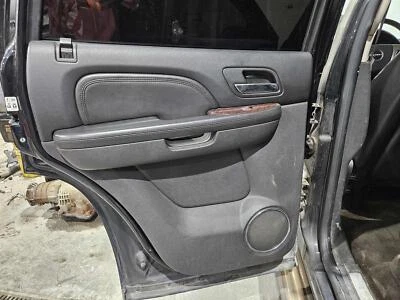 2007 - 2009 GMC Yukon Driver LH Left Black-19I Rear Door Trim Panel - Imagem 1 de 3