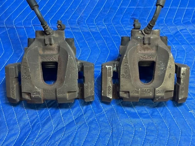 🚘 09-15 JUEGO PAR PINZA FRENO TRASERO IZQUIERDO DERECHO BMW 740I 750I F01 F02 OEM Foto 1 de 4