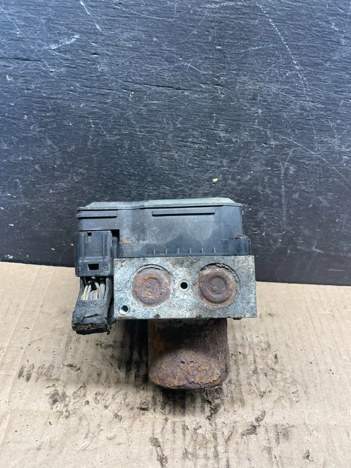 Ford F250 F350 Super Duty 2013 ABS módulo de bomba de freno antibloqueo R9421 DG Foto 1 de 4