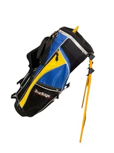 Tour edge junior golf set with clubs in great condition - Picture 1 of 4