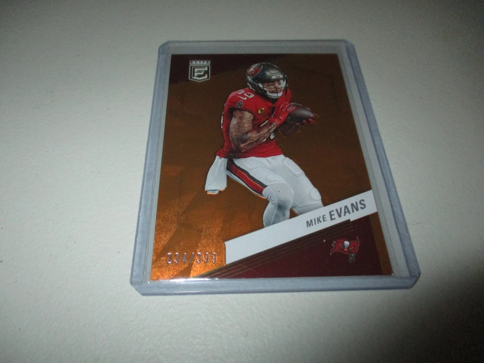 Mike Evans 2023 Panini Donruss Elite Orange #76 /399 - Image 1 of 1