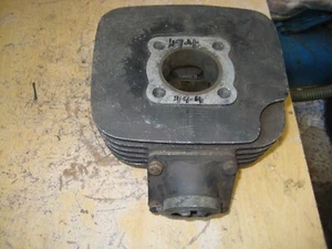 Yamaha YZ 80 1978 Cylinder Head, Barrel, Intake Rubber Manifold 2j5 49.4mm - Picture 1 of 7