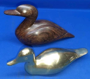 2 Stück Vintage Messing & Holz Ente Figur Lockvogel Holz Ente Bauernhof Tier Deko - Bild 1 von 13