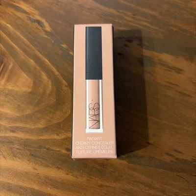 NARS Radiant Creamy Concealer Honey Light 3 Mini Size 0.05OZ - Image 1 of 4