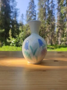Upsala Ekeby Anna - Lisa Thomson flower vase 247 from 1940s ceramics Sweden  - Picture 1 of 6