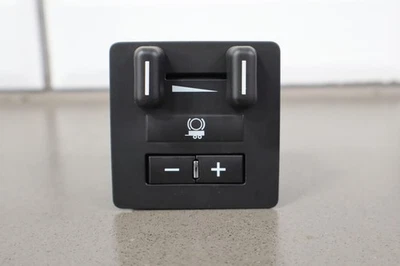 Interruptor de módulo de control de freno de remolque montado en el tablero OEM 09-13 GMC Yukon XL 2500 Foto 1 de 4