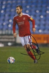JONATHAN GROUNDS HAND SIGNED 6X4 PHOTO SWINDON TOWN FOOTBALL AUTOGRAPH 1 - Picture 1 of 1