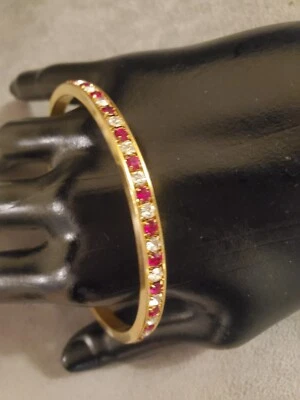 Brazalete Brazalete Rojo y Blanco Tono Dorado Brillante Moderno Foto 1 de 4