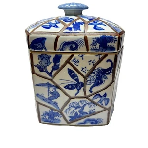 Vintage Dechang Taoci Chinese Mosaic Porcelain Box Blue De Hue - Picture 1 of 12