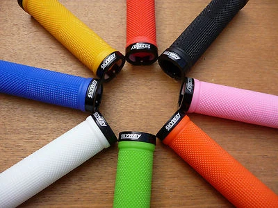 GRIPS Skyway >> LOCKING << BMX MTB ATB Mountain bike Tuff Bicycle Cycle LOCK ON - Image 1 of 3