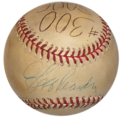 JOGO ASSINADO JEFF REARDON USADO 300º SALVE ÁRBITRO DURWOOD MERRILL BALL + JSA LOA - Imagem 1 de 4