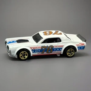Hot Wheels 2020 stelle e strisce serie 1968 68 mercury cougar 10/10 - Foto 1 di 8