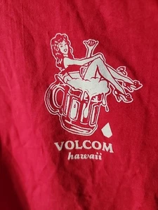 Volcom Hawaii Shirt Men Size XL The Paradise Pint Pub Girl Beer T-Shirt New B15 - Picture 1 of 5