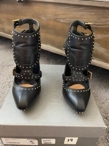 ALEXANDER McQUEEN BLACK STUDDED SCARPA PELLE CUOIO SIZE 8 1/2 $ 1,355 - Picture 1 of 11