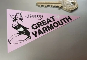 Great Yarmouth Holiday Travel Pennant Vintage Classic Car Window Sticker 4" - Picture 1 of 1