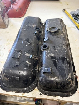 CAMARO NOVA CHEVELLE C10 K10 Big 454 BLOCK USED VALVE COVERS - Image 1 of 2