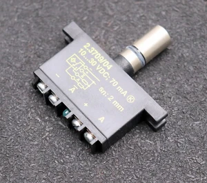 TURCK 2x Induktiver Sensor 2.3709/04 70mA unbenutzt in OVP - Bild 1 von 8