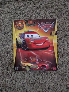 2025 Neu Disney Pixar Cars Radiator Springs Race & Rescue LIGHTNING MCQUEEN - Bild 1 von 2