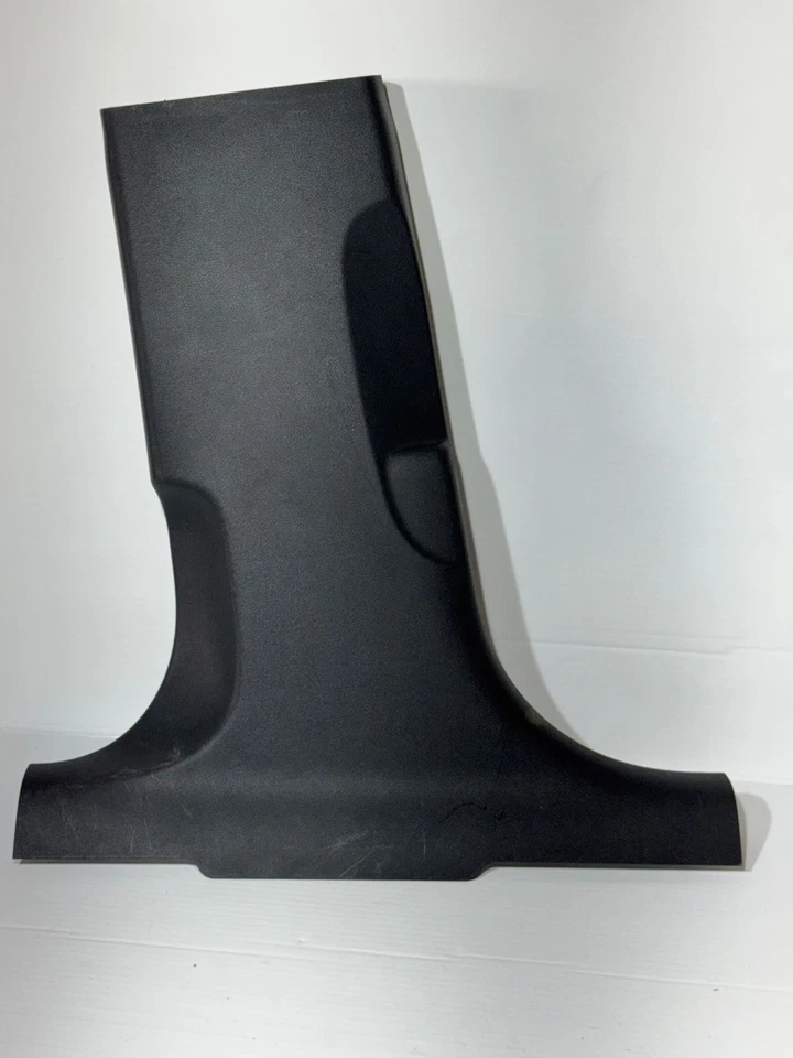 12-17 Audi A7 Quattro lado del conductor izquierdo inferior B pilar moldura negro OEM Foto 1 de 3