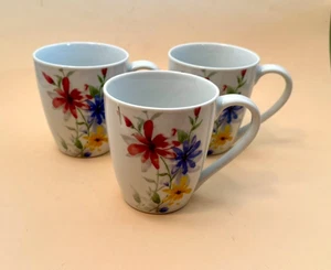 Set of 3 Corsica Bella Earthenware Coffee Mugs with a Floral Pattern - Picture 1 of 5
