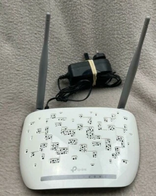 Tp-link TD-w9970 ADSL/Vdsl USB Print server wifi 300M gigabit - Image 1 of 4