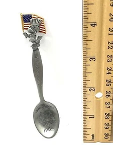 1984 Los Angeles Olympics Souvenir Spoon With Eagle & American Flag Design B137 - Picture 1 of 5