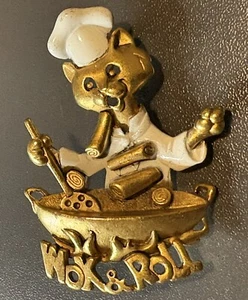 Vintage Danecraft "Wok & Roll" Katze Brosche signiert weiß goldfarbene Anstecknadel 2,5" 0067 - Bild 1 von 5