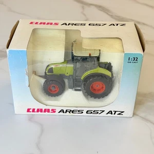CLAAS Ares 657 ATZ Tractor 1:32 Die Cast Model with Box – Universal Hobbies - Picture 1 of 24