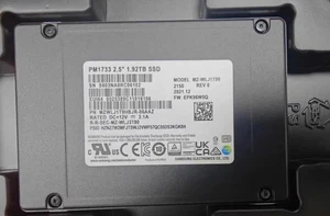 Samsung PM1733 1.92TB SSD 2.5"U.2 PCIE 4.0 X4 NVME MZ-WLJ1T90 MZWLJ1T9HBJR-00007 - Picture 1 of 1