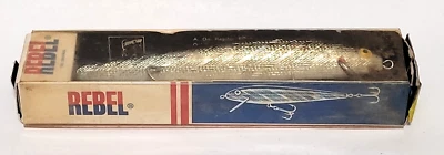 REBEL F-301SW 0,6 oz 5 1/2 pol. Isca flutuante prata/preta para minnow na caixa original - Imagem 1 de 4