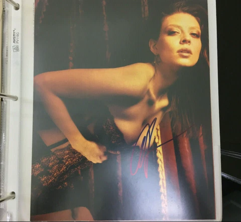 Amber Benson SIGNED 8X10 PHOTO - UACC COA - 2002 Cover