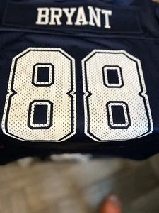 Cowboy Bryant Nummer 88 Team Trikot. Größe M - Bild 1 von 11