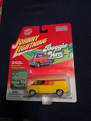 1977 Dodge D-150 Van Johnny Lightning Boogie Vans 2002 Yellow 1:64 New Casting - Image 1 of 4