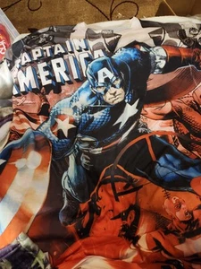 MARVEL CAPTAIN AMERICA T-Shirt Mens Size XL Extra Large All Over Print Graphic - Picture 1 of 7