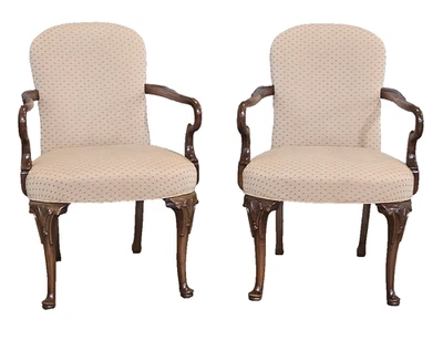 Пара мягких кресел в стиле королевы Анны из гикори - Изображение 1 из 4