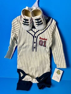 LITTLE TREASURE BABY INFANT TODDLER ONESES SET/SHOES SIZE 6 - 9M - Picture 1 of 4