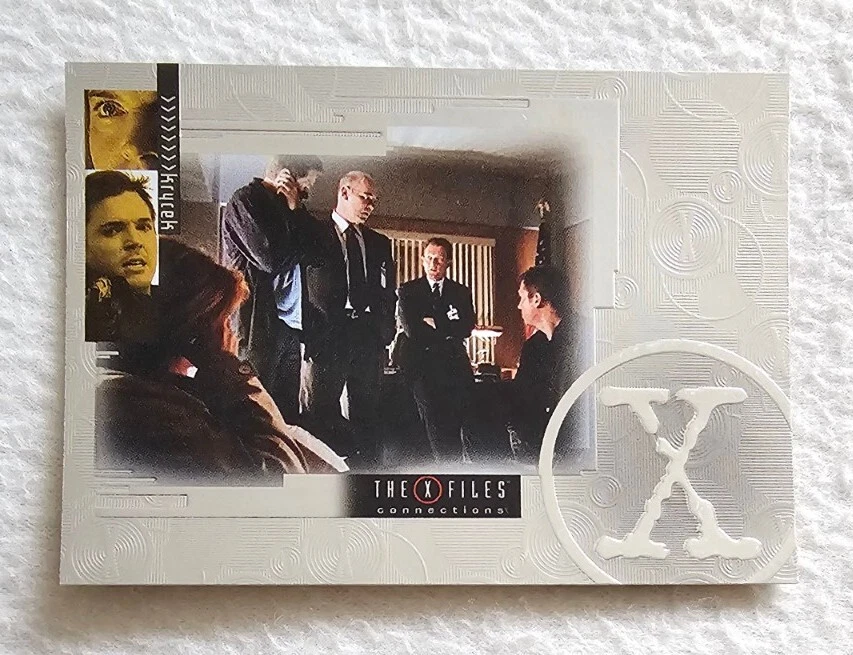 Inkworks The X-Files Connections Parallel Base Trading Card XC69  - Image 1 of 1