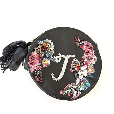 *Anthropologie ANNA HARLOW RUSSO NUEVO Bolso sin asas Cuero Cuentas Monograma J Bolso Foto 1 de 4