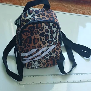 Women's ADIDAS Mini Backpack Leopard (15 x 22 x 9 cm) NEW Made in Vietnam - Picture 1 of 10