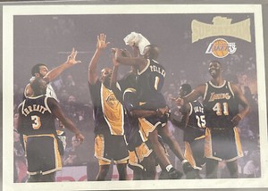 1996-97 TOPPS SUPER TEAM LOS ANGELES LAKERS NNO (6BX01E)