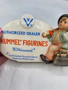 Vintage Goebel Hummel Dealer Plaque Sign Porcelain Figurine 1960s MINTY! - Picture 1 of 6