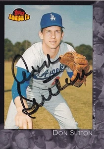 Don Sutton Signed 2001 Topps American Pie Dodgers Card #25 PSA/DNA COA Autograph - Picture 1 of 12