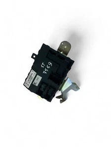 ST3559 MAZDA Control Unit DL40-67560-C F005V00998 - Picture 1 of 9