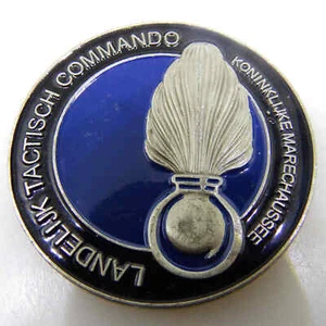 LANDELIJK TACTISCH COMMANDO ESKADRON HOOG RISICO BEVEILIGING CHALLENGE COIN - Picture 1 of 5