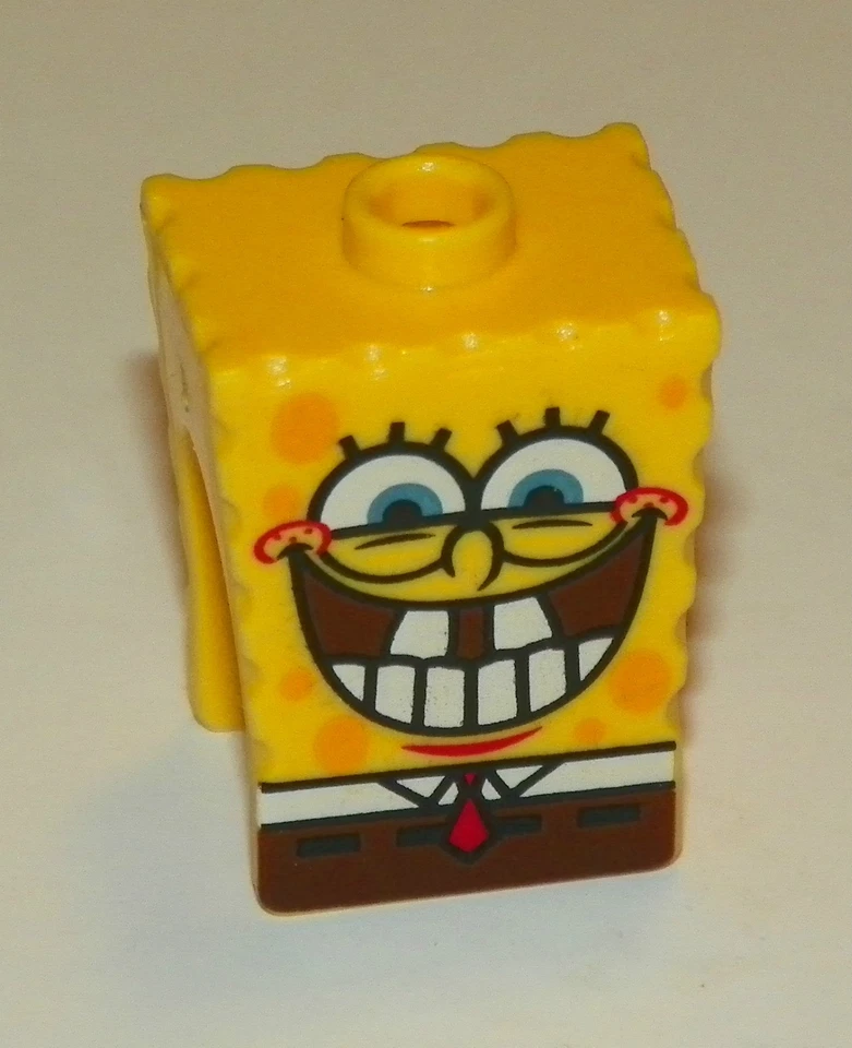 LEGO - Minifigura, Cabeza Modificada Bob Esponja Pantalones Cuadrados con Dientes Inferior - Amarillo Foto 1 de 1