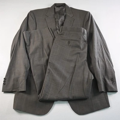 Jos A Bank 43L 44L 34x32 Olive Green Glenn Check 100% Wool Mens Suit - Image 1 of 4