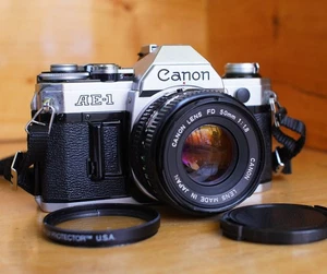 Canon AE-1 35mm Film Camera w/ fast 50mm F1.8 Lens Working Well KE#8 - Bild 1 von 7