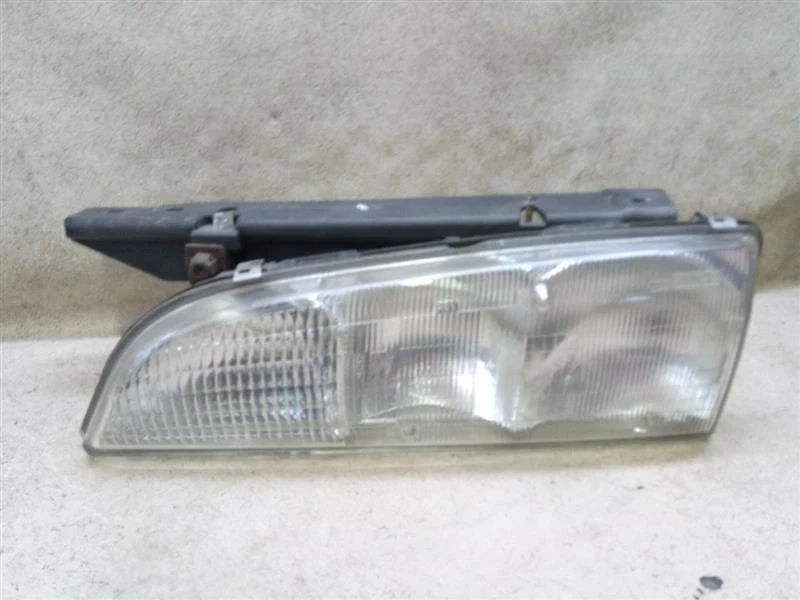 Faro izquierdo del conductor compatible con 94-96 Chevrolet Lumina Van APV b2t-198170 Foto 1 de 4