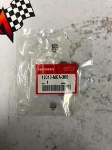 Honda GL 1800 Goldwing - Cylinder Head Gasket Set - 12013-MCA-305 - Picture 1 of 3