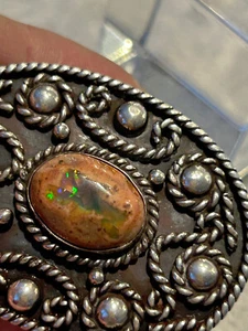 HERVORRAGENDE MEXIKANISCHE ANSTECKNADEL ODER ANHÄNGER STERLINGSILBER UND GROSSER OPAL IN MATRIX - ÜBER 2" - Bild 1 von 9